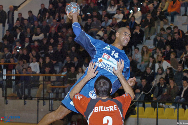 Adriano Marlin joueur — Cesson-Sévigné — photo 17